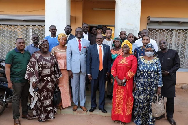 Séance de travail 	 :  Dr Hamadoun Touré à  l'ASSEP et à l’URTEL