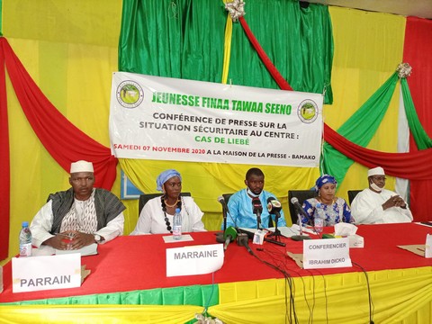 L’honorable Idrissa Sankaré à la conférence de presse de la jeunesse Finaa tawaa seeno :  ‘‘Dans les jours à venir, nous allons demander à l’Association Tabital Pulaku de ne plus participer à une rencontre si les exactions contre les Peulhs ne cessent pas ’’