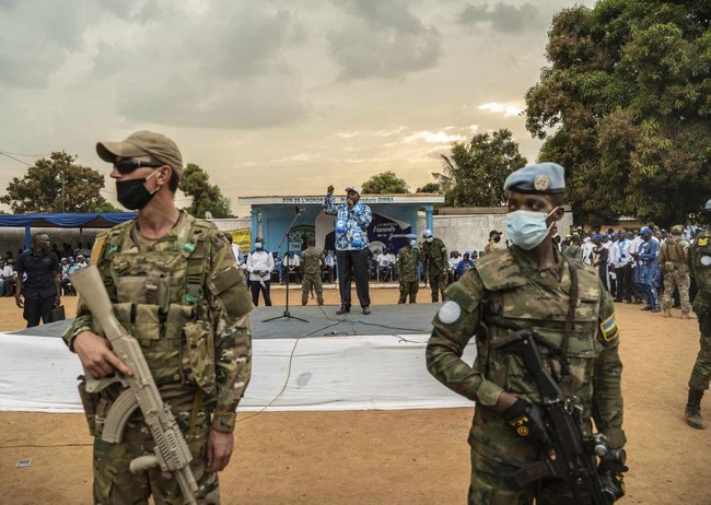 La France envoie des avions de chasse survoler la République centrafricaine