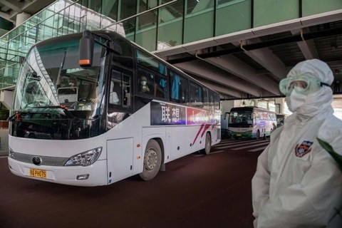 Covid-19 : pour enquêter sur les origines de la maladie, deux équipes de l’OMS en Chine