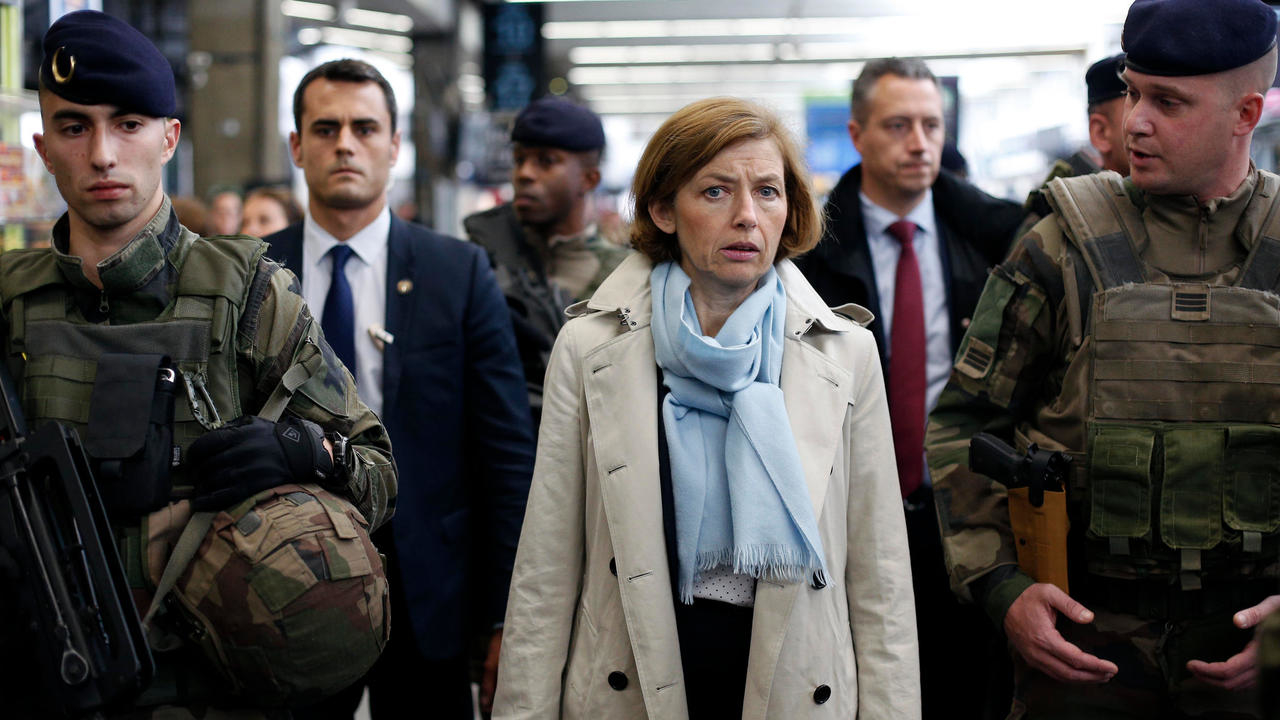 Florence Parly en visite au Sahel pour évoquer la réorganisation militaire française