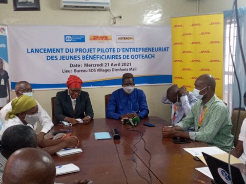 Entreprenariat-jeune :  SOS Village d’enfants lance avec DHL le projet pilote GOTEACH pour soutenir l’employabilité