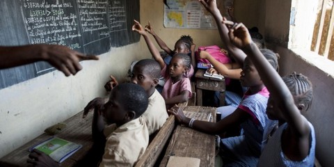 Accès des enfants à l'éducation en période de COVID-19 :  Le niveau de vie des parents détermine le niveau de sécurité des enfants