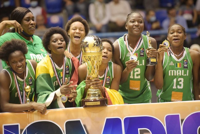 Afrobasket U16 Filles et Garçons 2021 : Les championnes et les vice-champions accueillis triomphalement