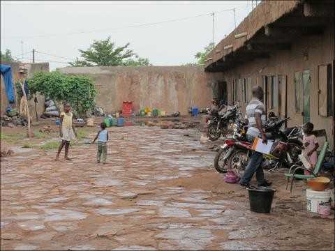 Cour commune :  Voisinages difficiles à Bamako