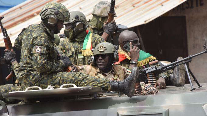 Guinée: les points clés de la charte de la transition dévoilés par la junte