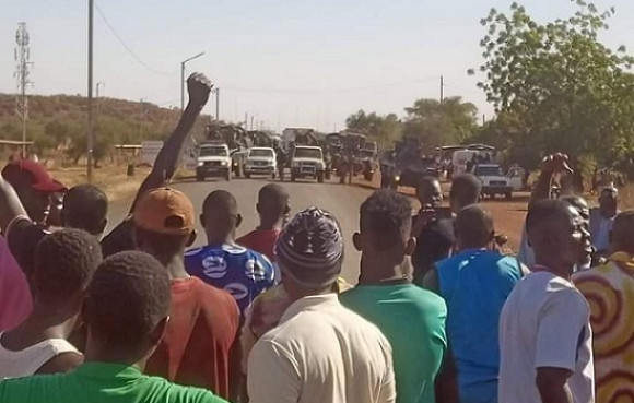 Mali- Burkina –Niger : La France  face à la  tempête