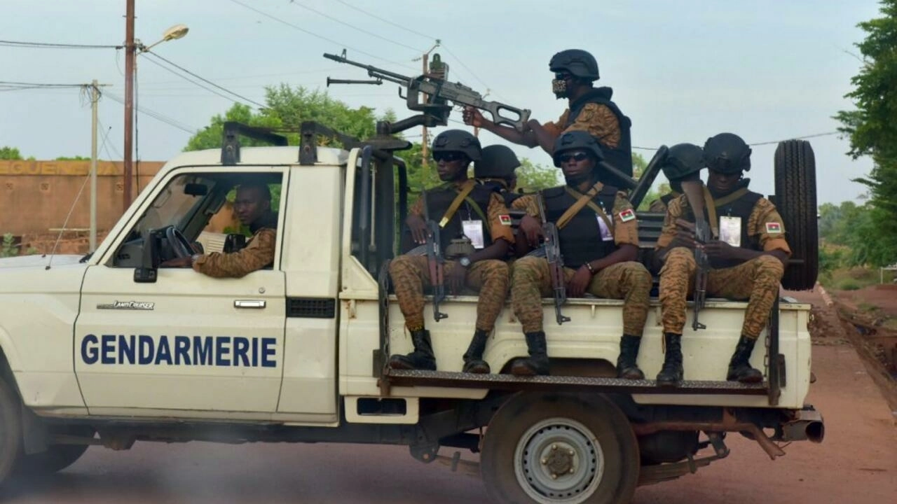 Nord du Burkina: 53 morts dans l'attaque de dimanche contre des gendarmes (nouveau bilan)