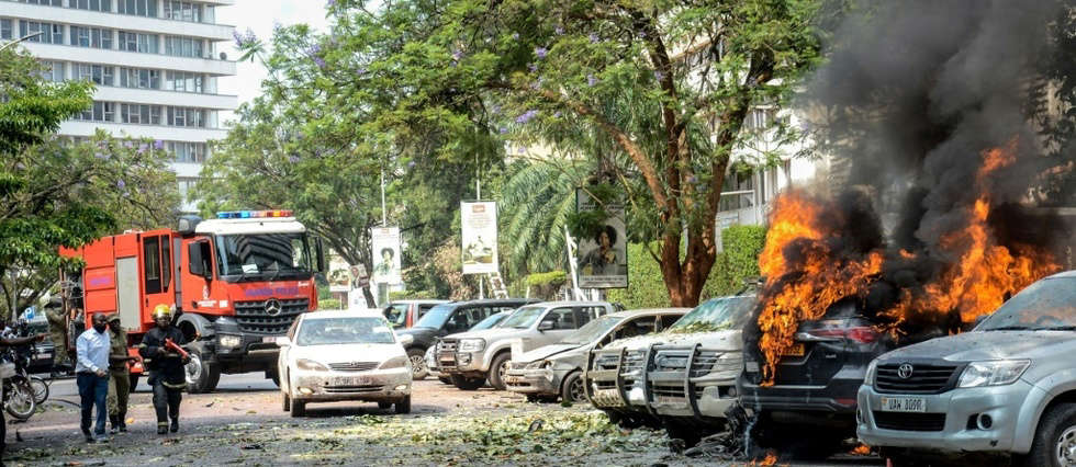 Ouganda: trois morts, 33 blessés dans deux "attentats suicide" à Kampala