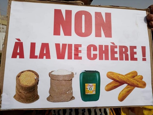 Vie chère : le gouvernement renonce à 50% des taxes d’importation sur le riz, le sucre et l’huile