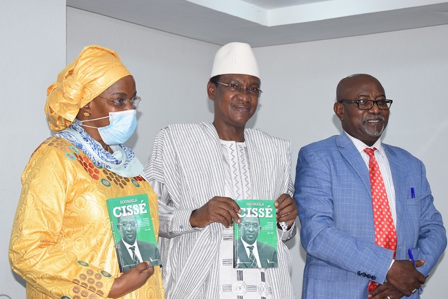 Itinéraire politique diplomatique et professionnel d’un homme d’Etat : L'écrivain Sidi Mohamed Attaher revisite le parcours de feu Soumaila Cissé