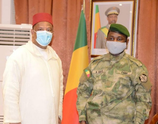 En fin de mission au Mali :    L'ambassadeur Hassan Naciri reçu par le colonel Assimi Goïta