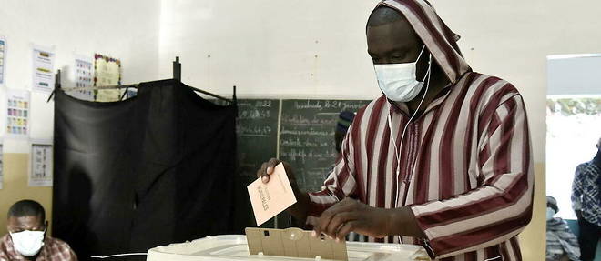 Municipales au Sénégal : l’opposition gagne à Dakar et Ziguinchor