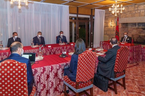 Sa Majesté le Roi Mohammed VI, Roi du Maroc a présidé, le 16 février 2022 à la Résidence Royale de Bouznika, une séance de travail consacrée à la nouvelle charte de l'investissement.