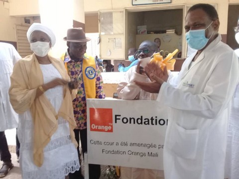 La Fondation Orange Mali  contribue à l’aménagement de la cour du Centre diabétique sur un financement de près de 17 millions