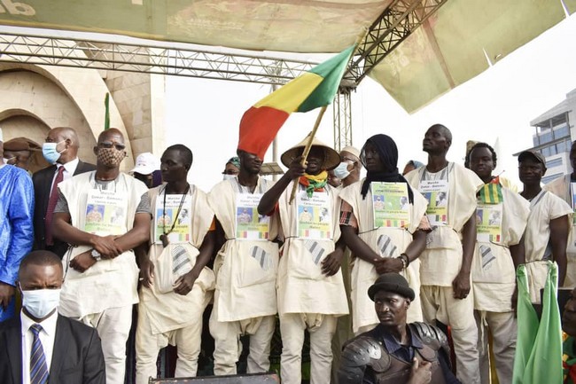 Panafricanisme : Les marcheurs Dakar-Bamako élevés au rang de «Citoyens d’Honneur» du Mali