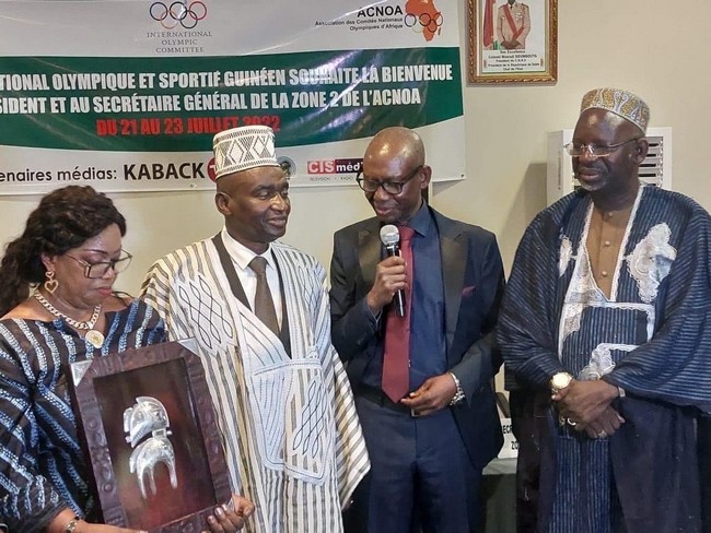 Zone II ACNOA :  Le président Habib Sissoko rend hommage au président sortant du CNO de la Guinée