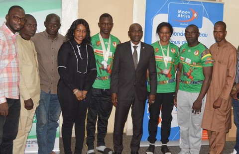 Comité national olympique et sportif du Mali : Habib Sissoko reçoit la Fédération malienne de Sambo