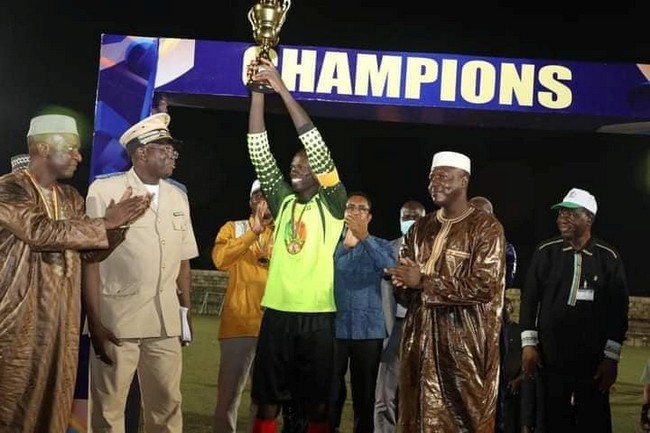 Football- Finale deuxième édition super coupe Assimi Goita : Mopti domine Bamako