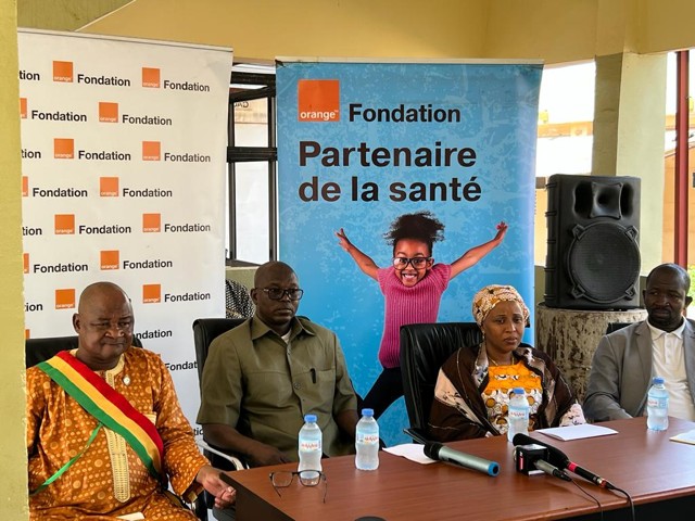 Mois de la Solidarité : La  Fondation Orange Mali renforce l’hôpital du District de la commune IV à hauteur de 38 millions de FCFA