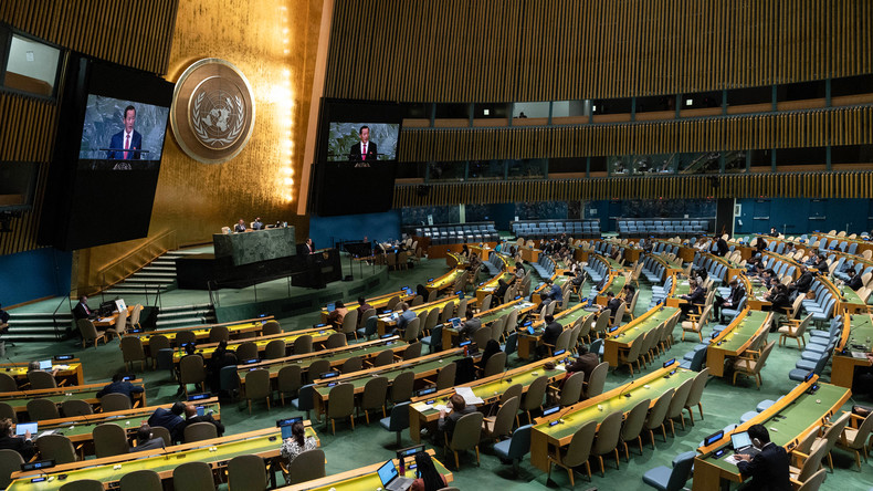 Confrontation entre les représentants russe et ukrainien à la session extraordinaire de l'ONU