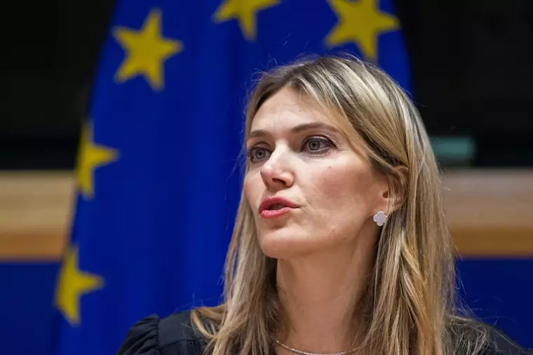 Ecrouée pour corruption, Eva Kaili fixée sur son sort jeudi soir