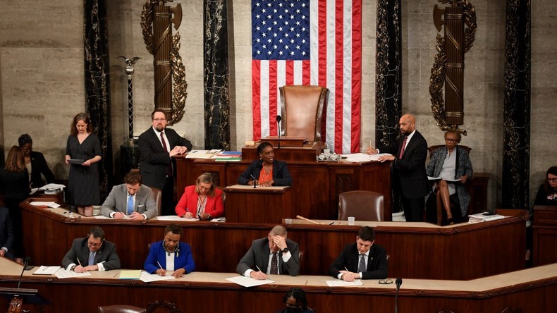 Etats-Unis : la Chambre des représentants toujours dans la crise, faute de président élu au 2e jour de scrutin