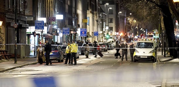 Fusillade contre une église de Londres