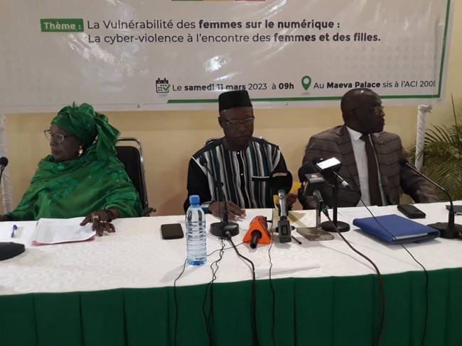 7ème Anniversaire du lancement officiel des activités de l'APDP :  Les Femmes du Mali à l’honneur à travers la CAFO