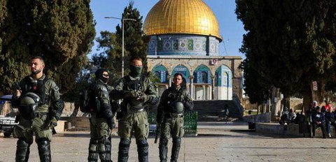 Le Maroc condamne vivement l’incursion des forces israéliennes dans la Mosquée à Al Aqsa .