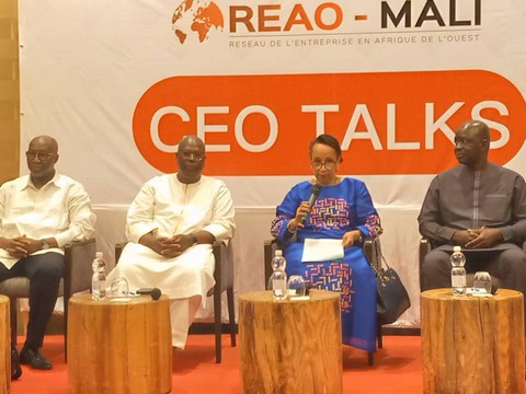 6ème édition du CEO Talks du REAO –Mali : Lumière sur le parcours de Cessé Komé  «  De cireur  à PDG d’hôtels 5étoiles »