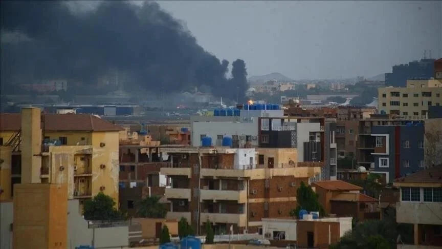 Médecins soudanais : le bilan des affrontements s'alourdit à 866 morts parmi les civils