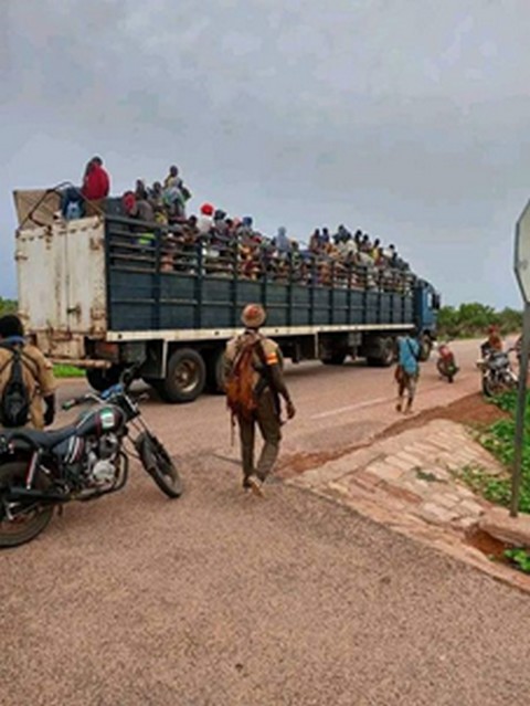 Bandiagara :  Bodio se vide de sa population