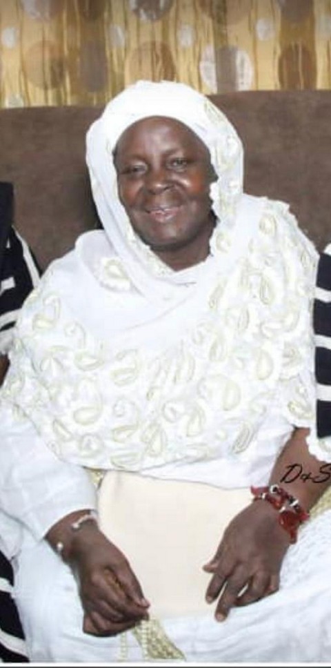 Suite aux funérailles de Madame Awa GUINDO, mère de Moumouni GUINDO Avis de remerciements