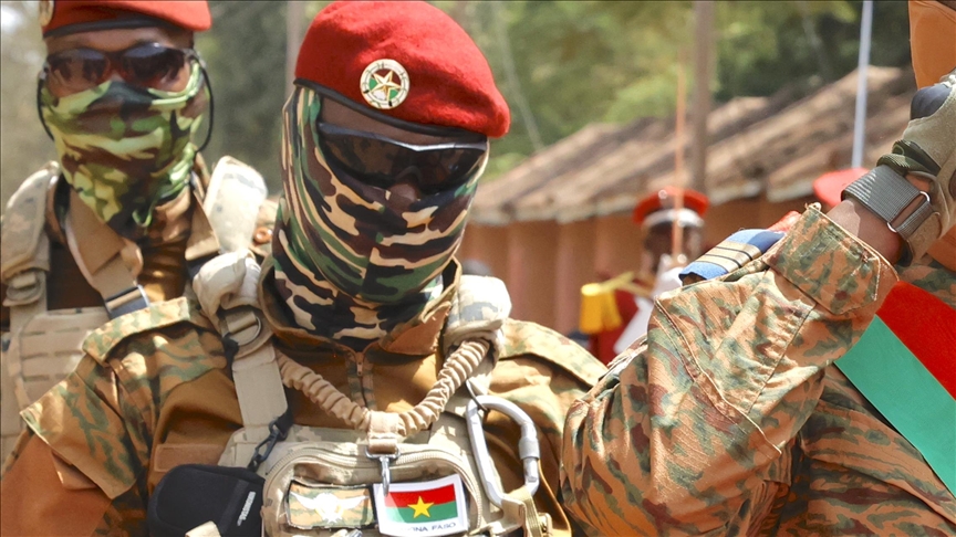 Burkina: trois militaires mis en examen et placés en détention préventive pour « complot contre la sûreté de l’État »