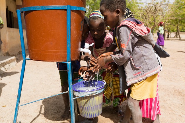 Lavage des Mains au Savon : WaterAid plaide pour l’accélération de l’accès universel à l’hygiène des mains