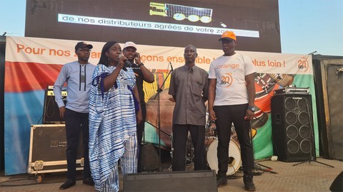 20e anniversaire d'orange au Mali :  Une caravane sillonne les six communes de Bamako et la ville de Kati