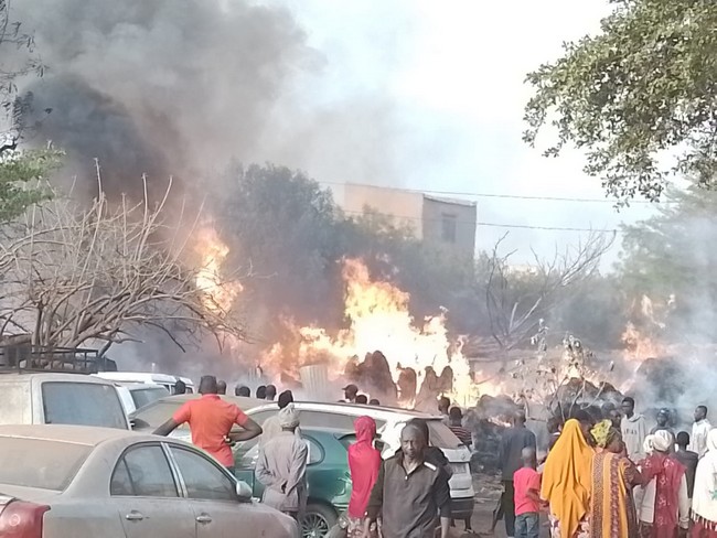 Incendie à l’hippodrome :  Un charbonnier perd plus de trois millions F CFA