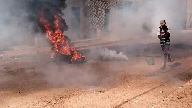 Sénégal : deux jeunes tués, le pays s'enfonce dans la crise