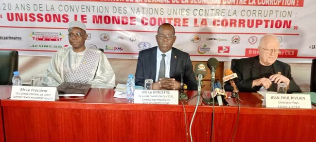 Le président de l'OCLEI, Moumouni Guindo lors de la semaine de la jeunesse contre la corruption : "La corruption a des impacts négatifs sur tous les aspects de la société"