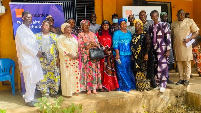 Apprentissage de l'informatique à l'école  Mamadou Diarra N°2 de Médina-coura : La Fondation Orange-Mali dote le groupe scolaire d'une salle multimédia de 10 millions F CFA