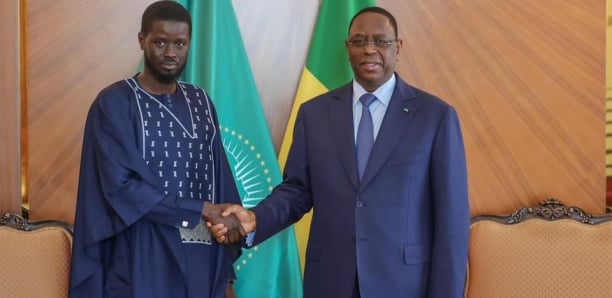 Sénégal : le président sortant Macky Sall rencontre son successeur pour "discuter en profondeur des grands dossiers de l'Etat"