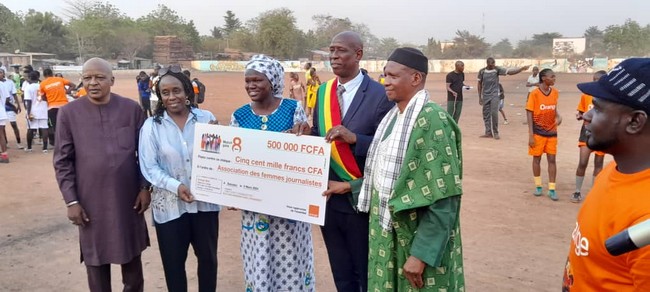 Match de football femmes Orange-Mali/ femmes journalistes :  La solidarité par le sport