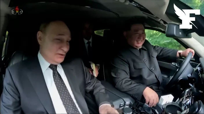 Vladimir Poutine et Kim Jong-un s’offrent une balade en limousine pour mettre en scène leur entente