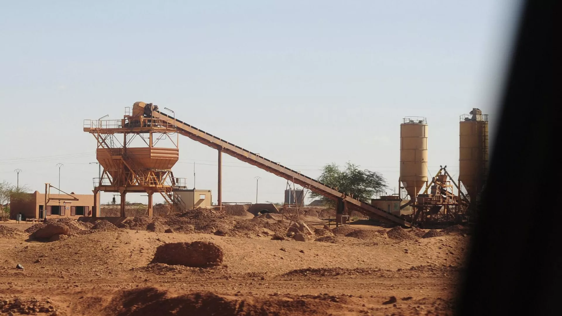 Niamey confirme le retour d'un important gisement d'uranium dans le "domaine public"